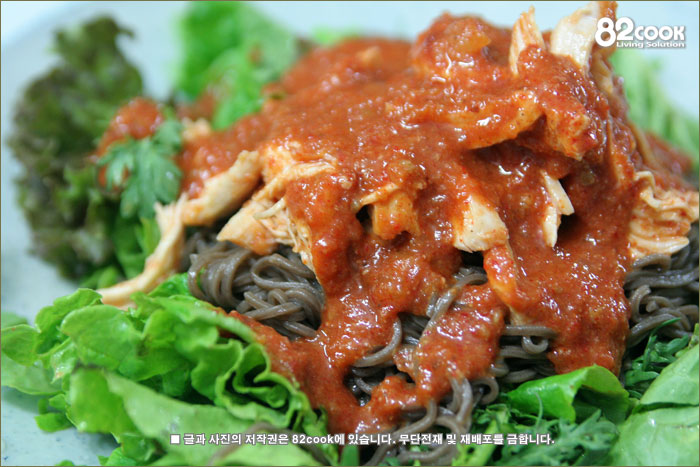 푸짐하게 한접시 [쟁반국수] ::: 82cook.com