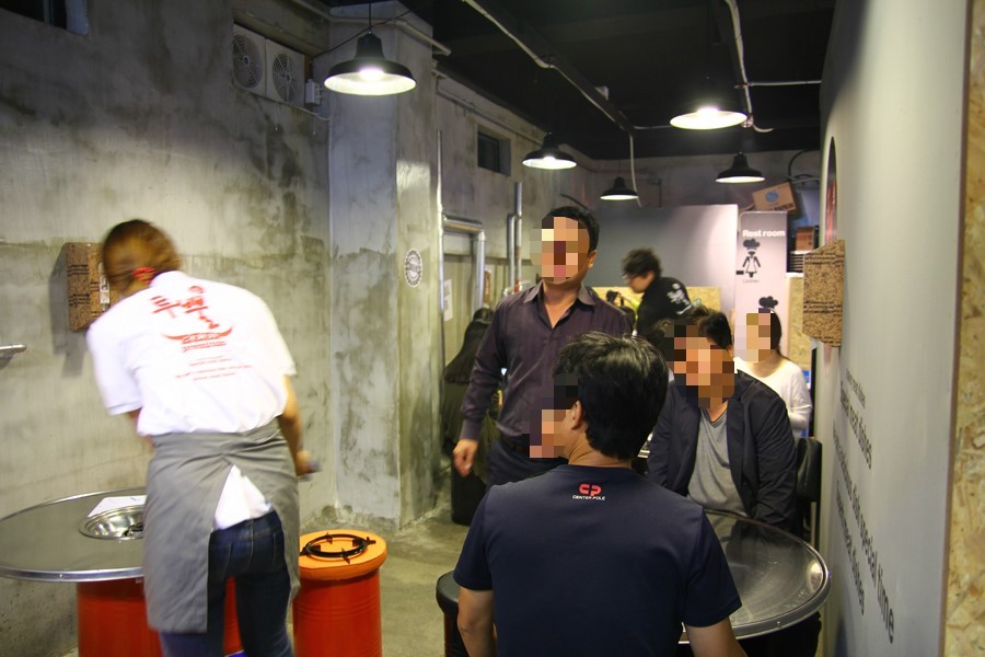 더블클릭을 하시면 이미지를 수정할 수 있습니다