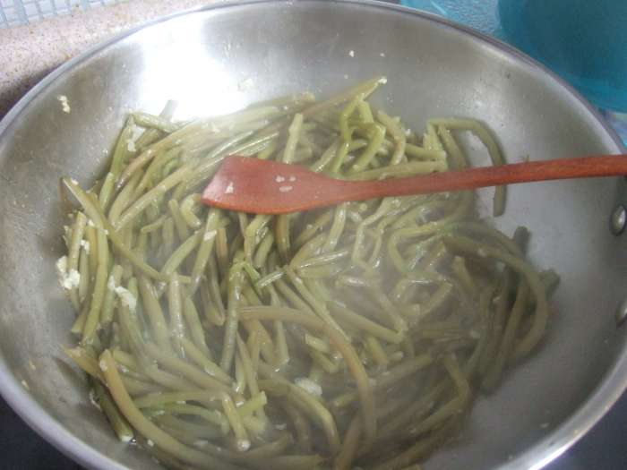 고구마순 볶음과 요리책들.. ::: 82cook.com 고구마순 볶음과 요리책들.. ::: 82Cook.Com
